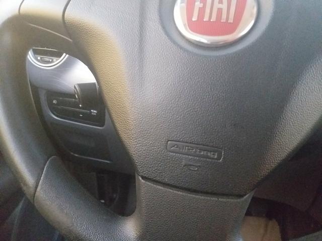 Punto 1.6 automático 2013 o mais Novo de sergipe - Foto 10