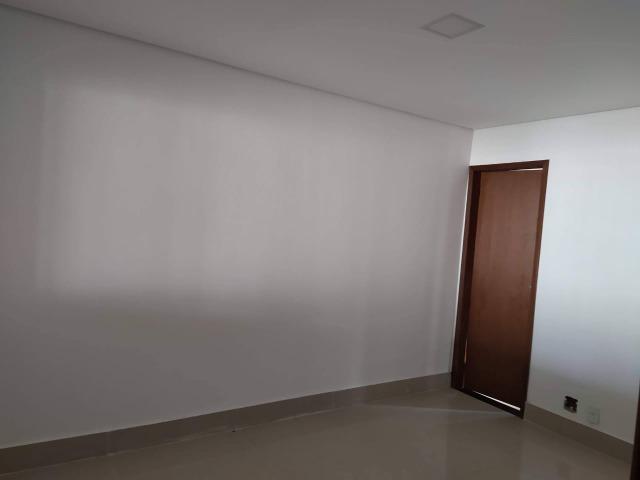 Vendo casa escriturada de 3 quartos na 102 do Recanto das Emas. - Foto 9
