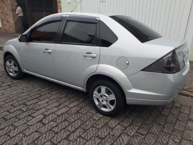Fiesta Sedan SE - 14/14 - 1.0 - Foto 4