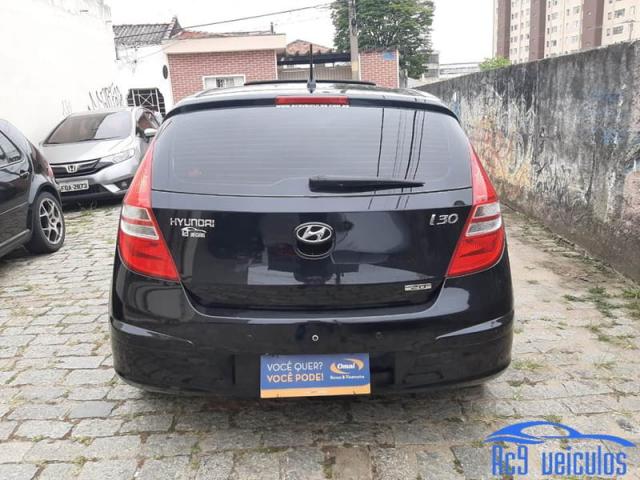 HYUNDAI I30 2011 AUT. TETO AR DIGITAL - Foto 11