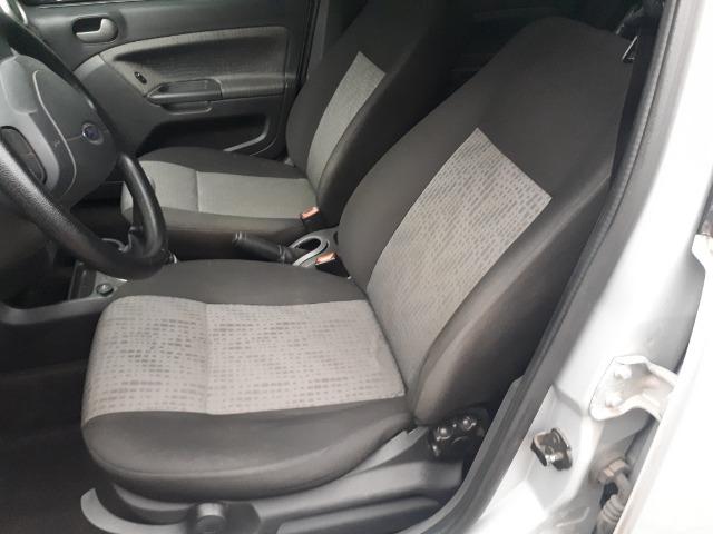 Fiesta Sedan SE - 14/14 - 1.0 - Foto 16