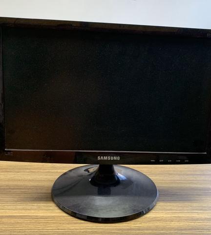 Monitor AOC e Samsung 14 polegadas - Foto 4
