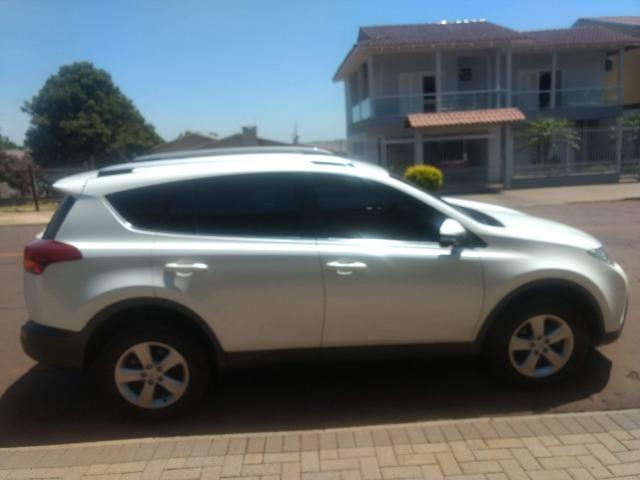 Toyota Rav4 - Foto 2