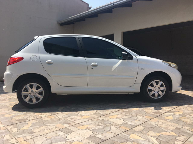 Peugeot 207 XR 1.4 - Foto 4