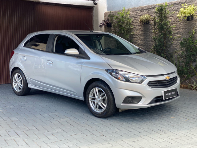 VENDIDO CHEVROLET ONIX LT 1.4 2018