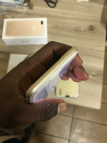 IPhone 7 Plus 32G - Foto 4