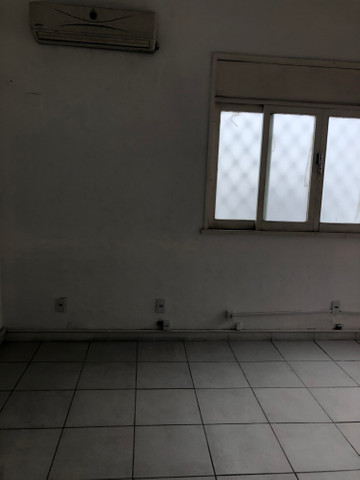 Casa no centro para fins comerciais, esquina !!!! - Foto 14