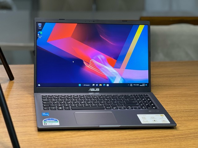 Notebook Asus i3 11th, 4GB ram, 256gb ssd NVMe