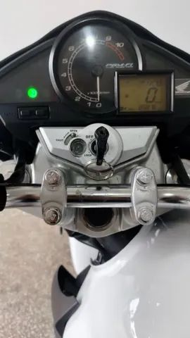 CB 300 diferenciada  - Foto 6