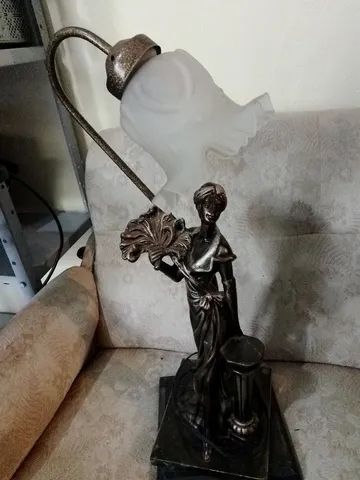 Estatueta abajur em Peti bronze  - Foto 3