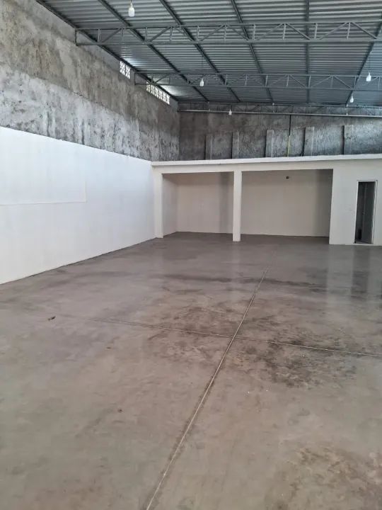 Aluga-se Galpão 200 m²Japim Próx. Distrito Industrial! - Foto 3