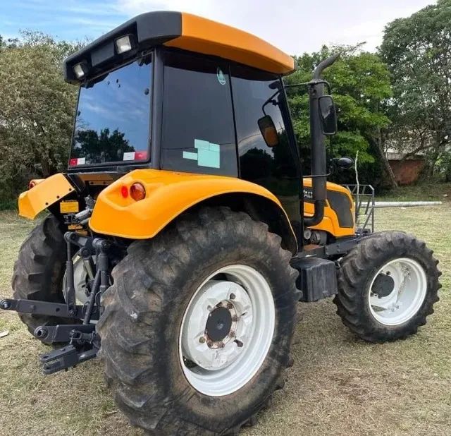 Trator Valtra A250 - Foto 3