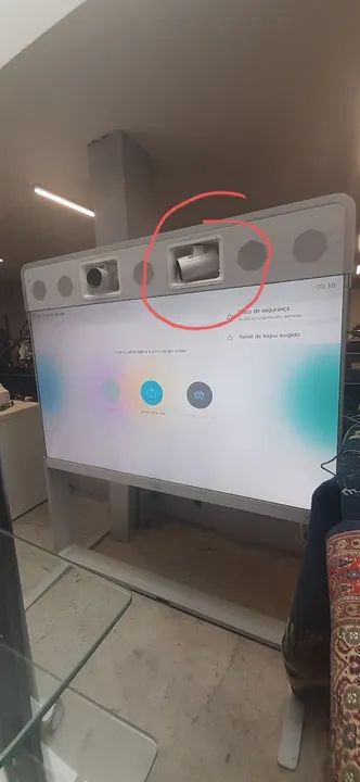 Videoconferência CISCO MX800S monitor de 70 polegadas - Foto 4