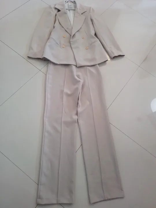 Blazer e Calça  Social Feminina Semi-novo - Foto 2