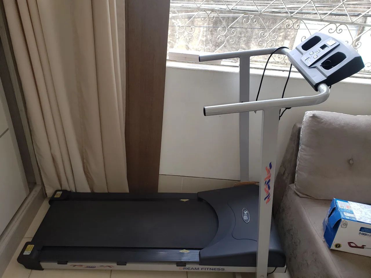 Esteira Elétrica Dream - Ótima para se exercitar em casa! - Foto 3