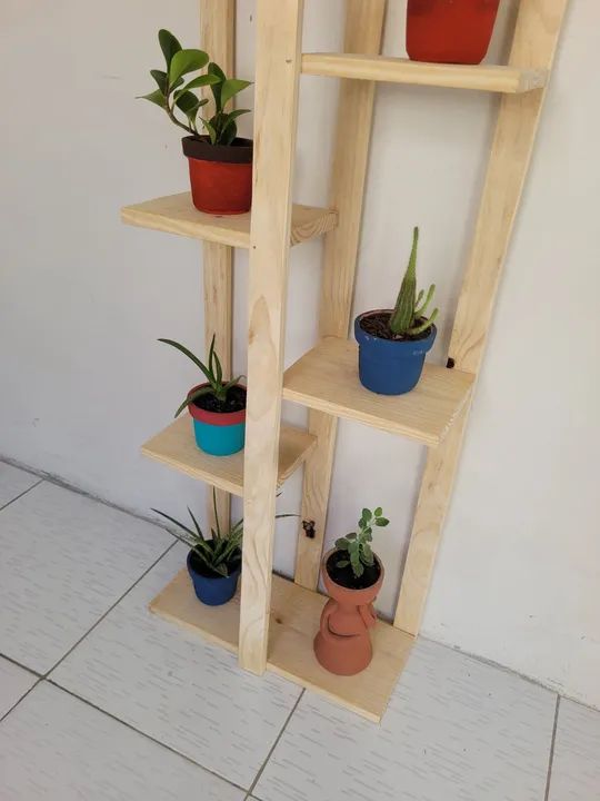 Prateleira de Madeira para Plantas - Foto 4
