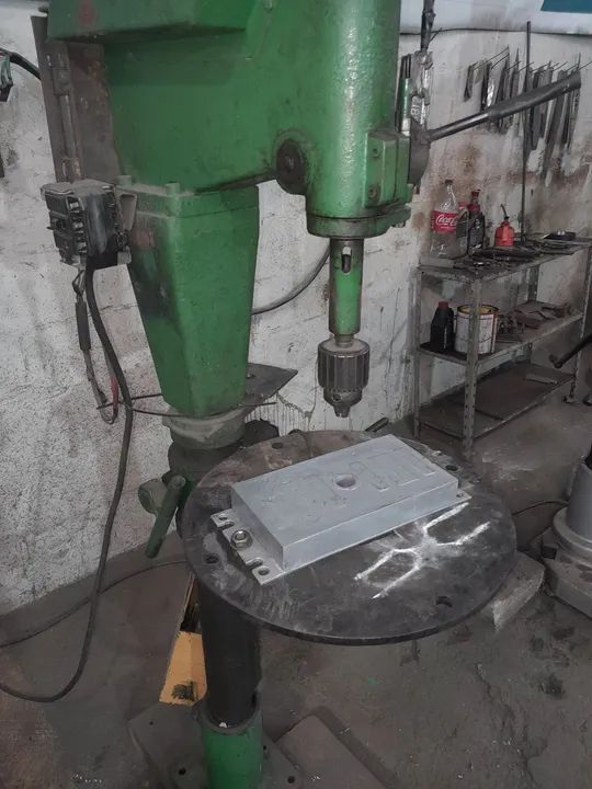 Furadeira de coluna  - Foto 2