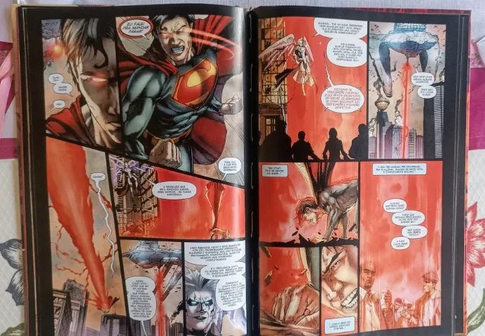 SUPERMAN trilogia Terra Um completa - Foto 4