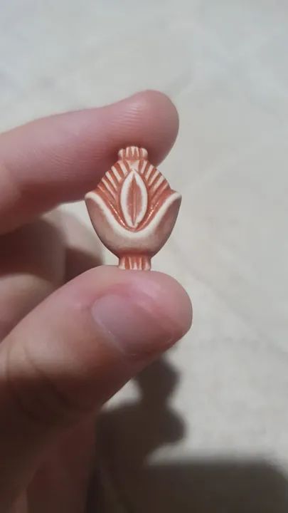 Tipo miçanga marrom