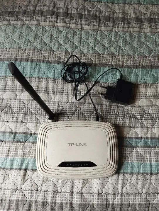 Roteador TP LINK modelo TL-WR740N