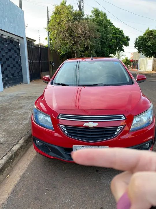Vendo ônix LTZ 1.4 2012/2013 - Foto 3