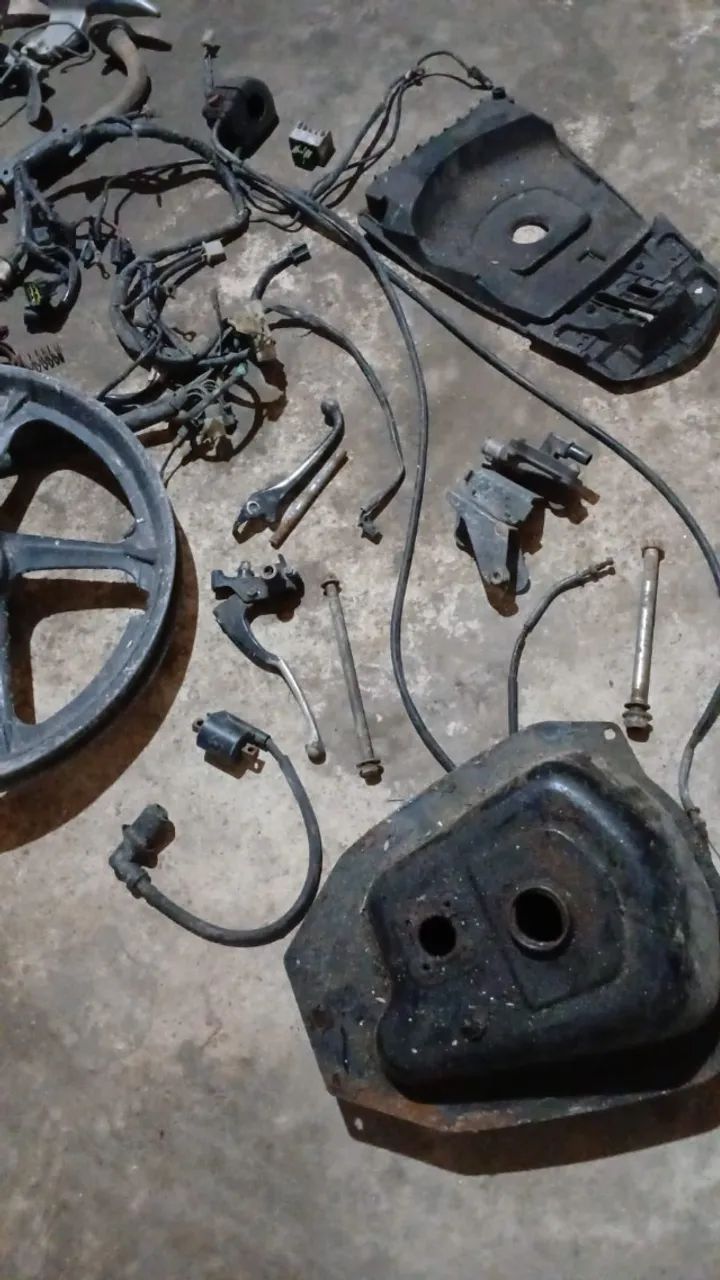peças yamaha neo at 115 ano 12/12 somente as do anuncio aceito cartão - Foto 3