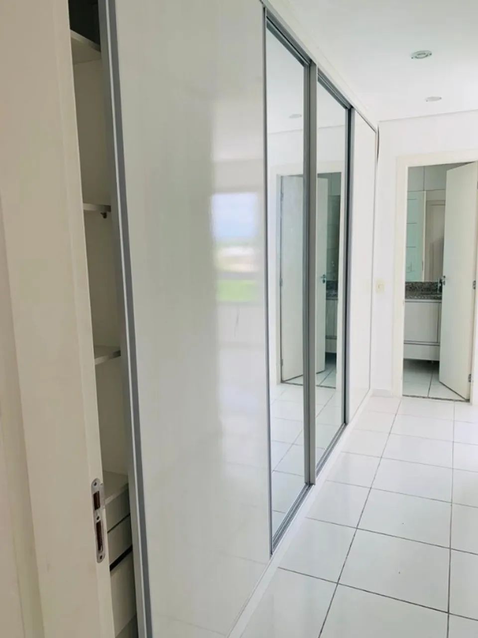 Apartamento 3 suítes e Varanda Gourmet - Singolare - Adrianópolis - Foto 3