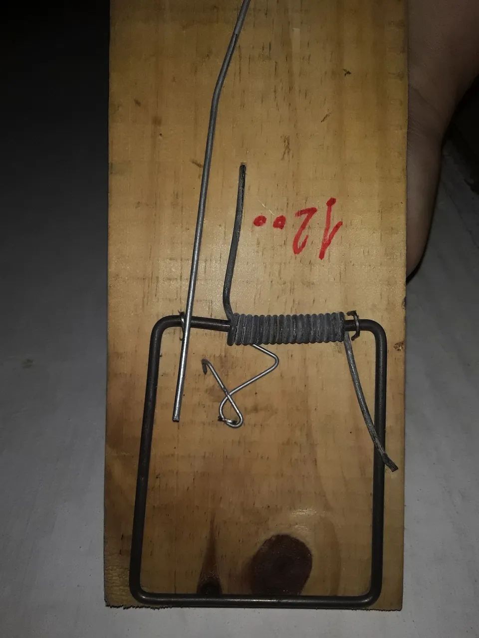 (Aceito Oferta) Ratoeira de Madeira (Grande)