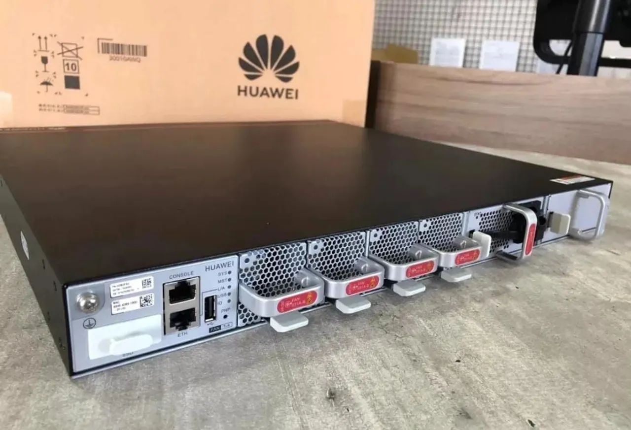 Switch Huawei S6730-H24X6C AC Todas licença! - Foto 2