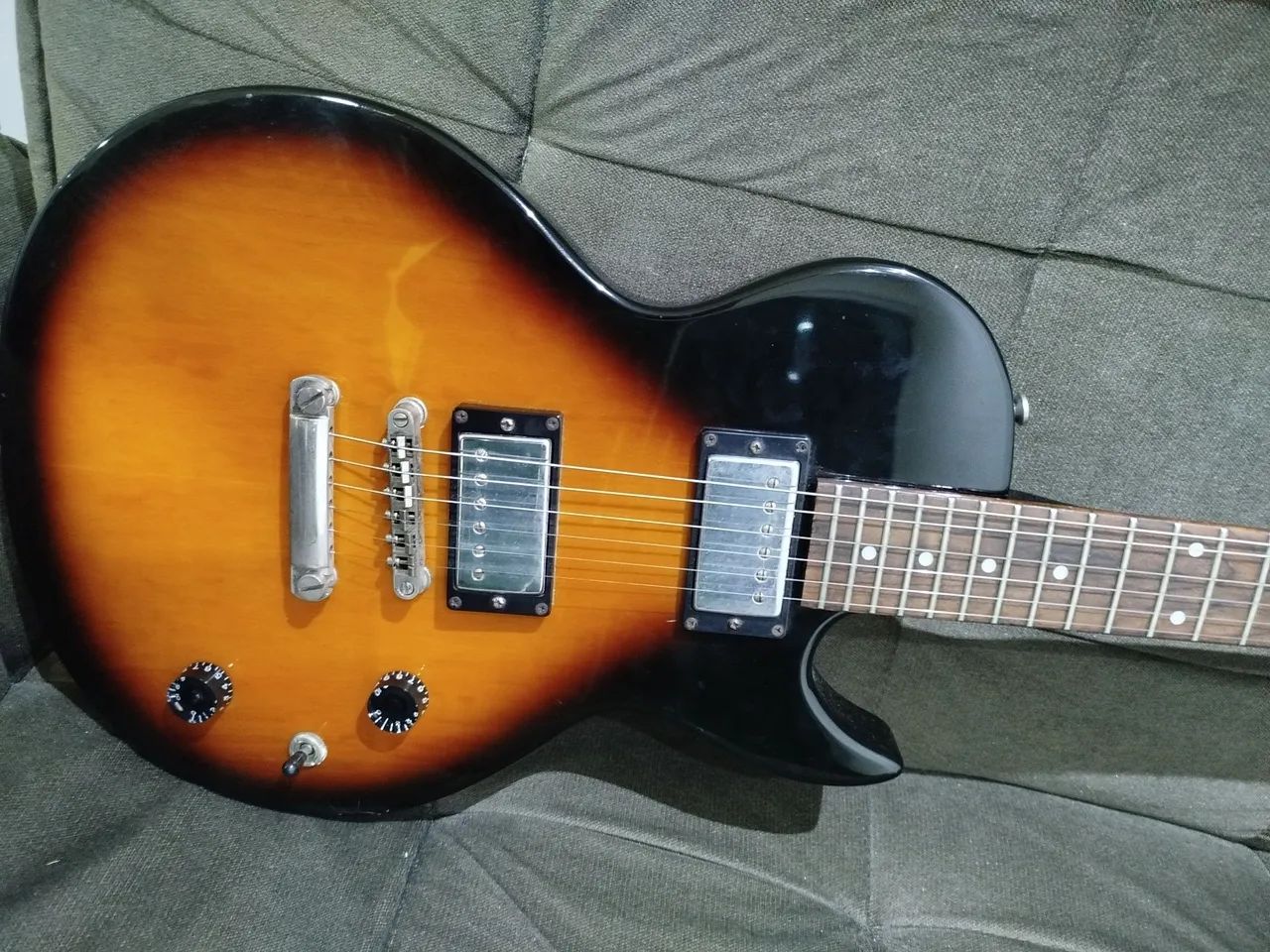Guitarra Cort Cr50 - Foto 2