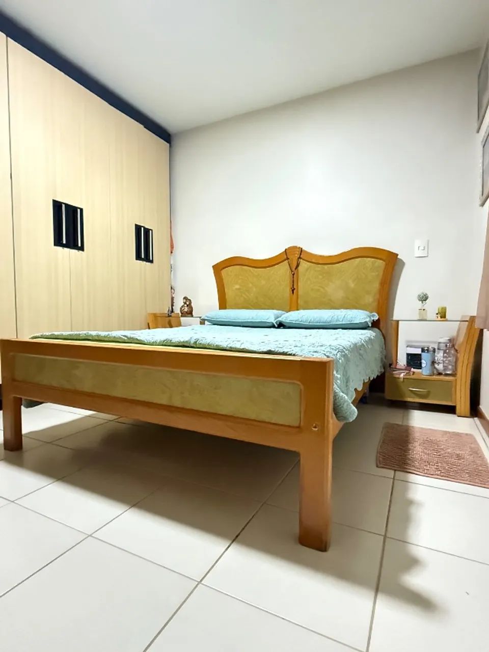 Cama Casal Madeira Maciça (Colchão Probel) + 2 Criados - Foto 4