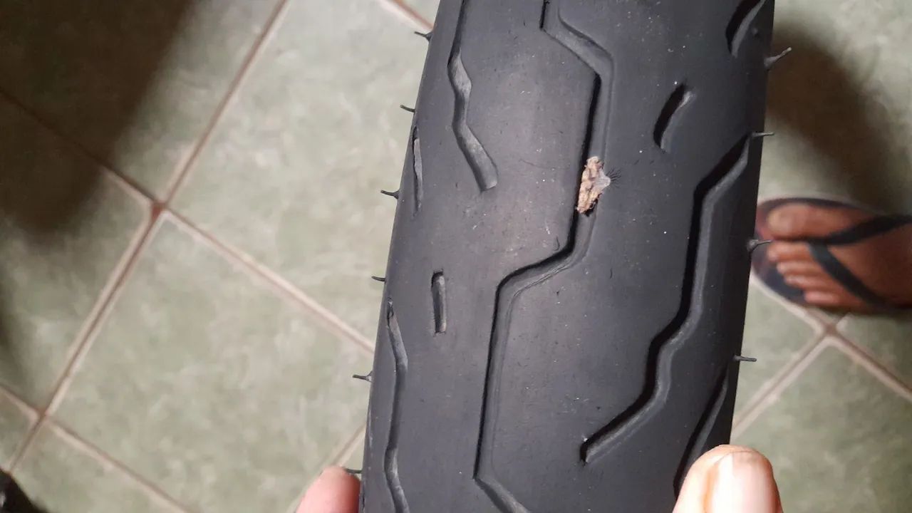 Pneu  para  uso  sem  camara   - Foto 2