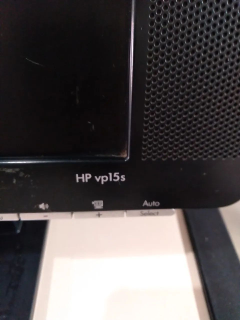 MONITOR HP DELL 15 POLEGADAS  - Foto 4