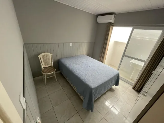 ALUGO CASA 1 QUARTO CENTRO ITAJAÍ