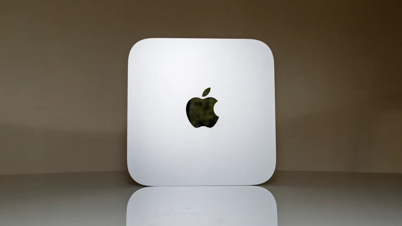 Mac Mini M2 16Gb RAM e 512Gb Armazenamento - Computadores e