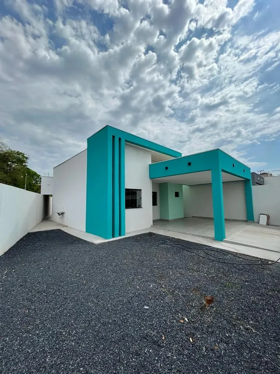 Casa térrea para alugar com 3 quartos suíte