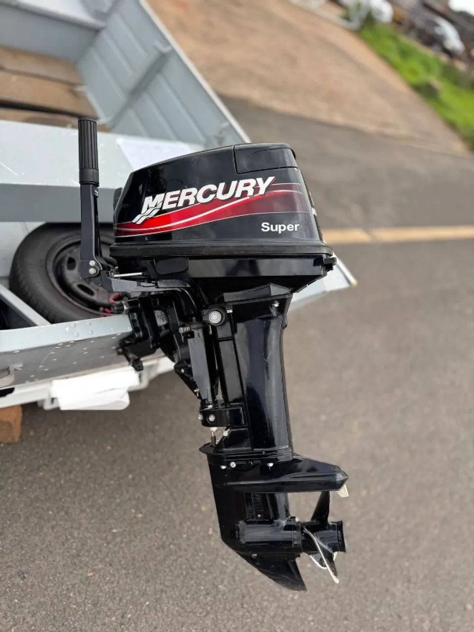 Barco Levfort Squalus 600 Cast + Motor Mercury 15 + Carretinha + Tralha de pesca completa - Foto 5