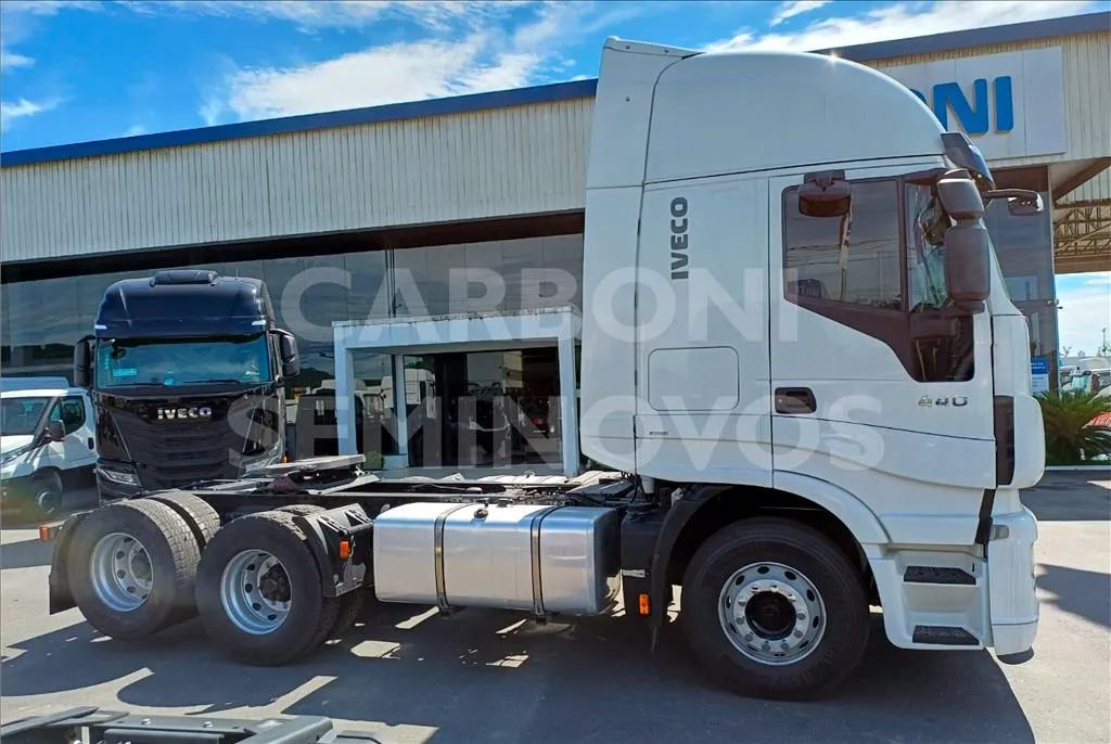 IVECO HI WAY 600S44T 6X2, ANO 2018 - Foto 4
