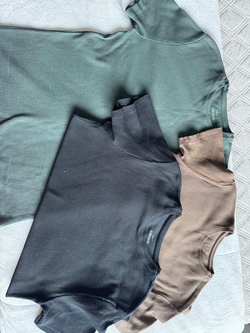 Vende-se camisas slim fit, C&A.