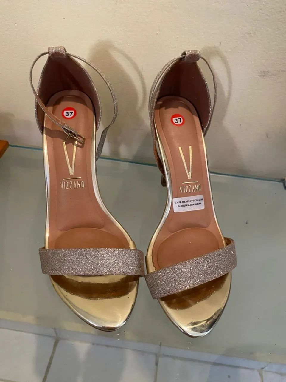 Sandália Feminina Vizzano Dourada Glitter - Nº 37