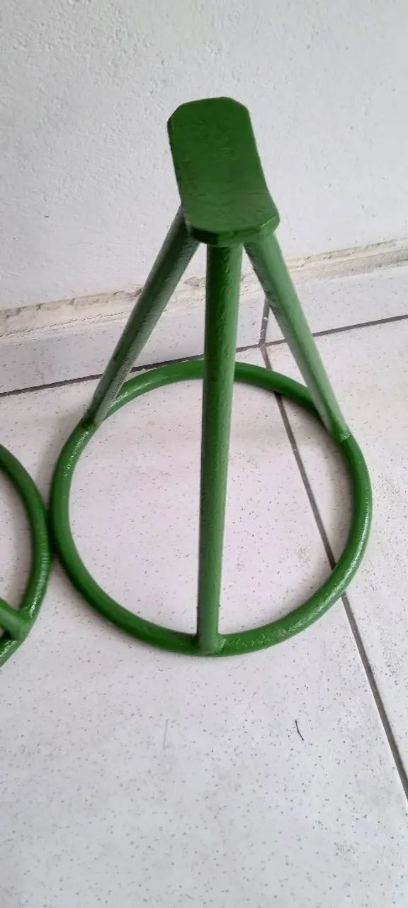 Cavalete de Ferro - Foto 2
