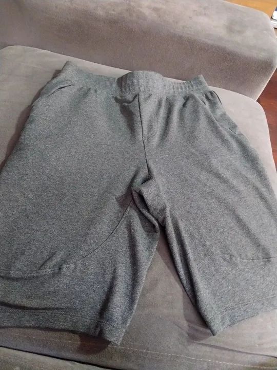Shorts de Moletom Cinza Decatholon 