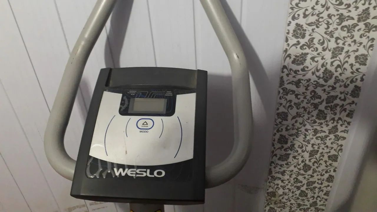Elíptico, semi novo Weslo, - Foto 3