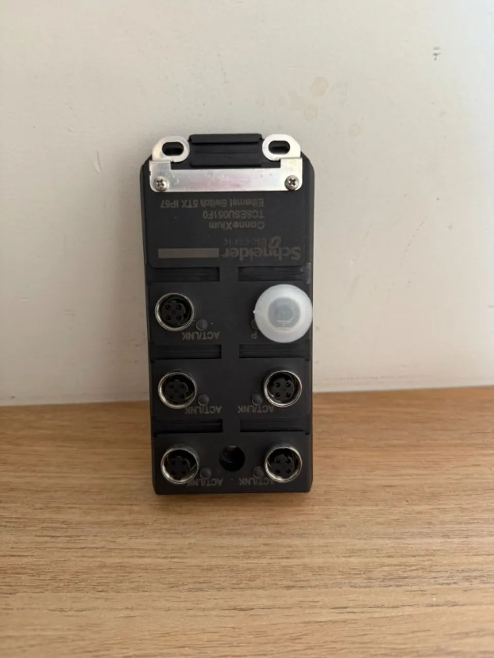 Switch IP67 5TX TCSESUO51FO - Foto 3