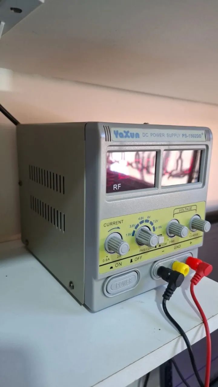 Fonte Digital Yaxun 1502dd+ 2a 15v 110v - Foto 2