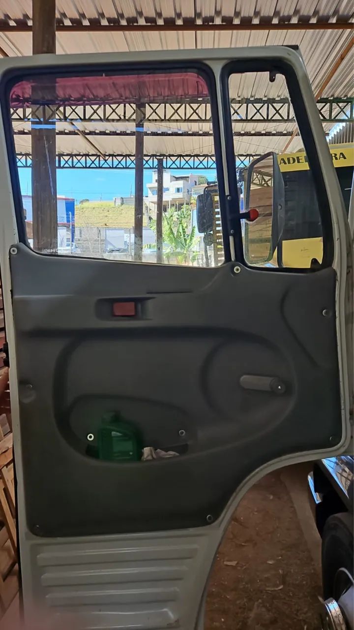 CAMINHÃO MERCEDES BENS 710  - Foto 6