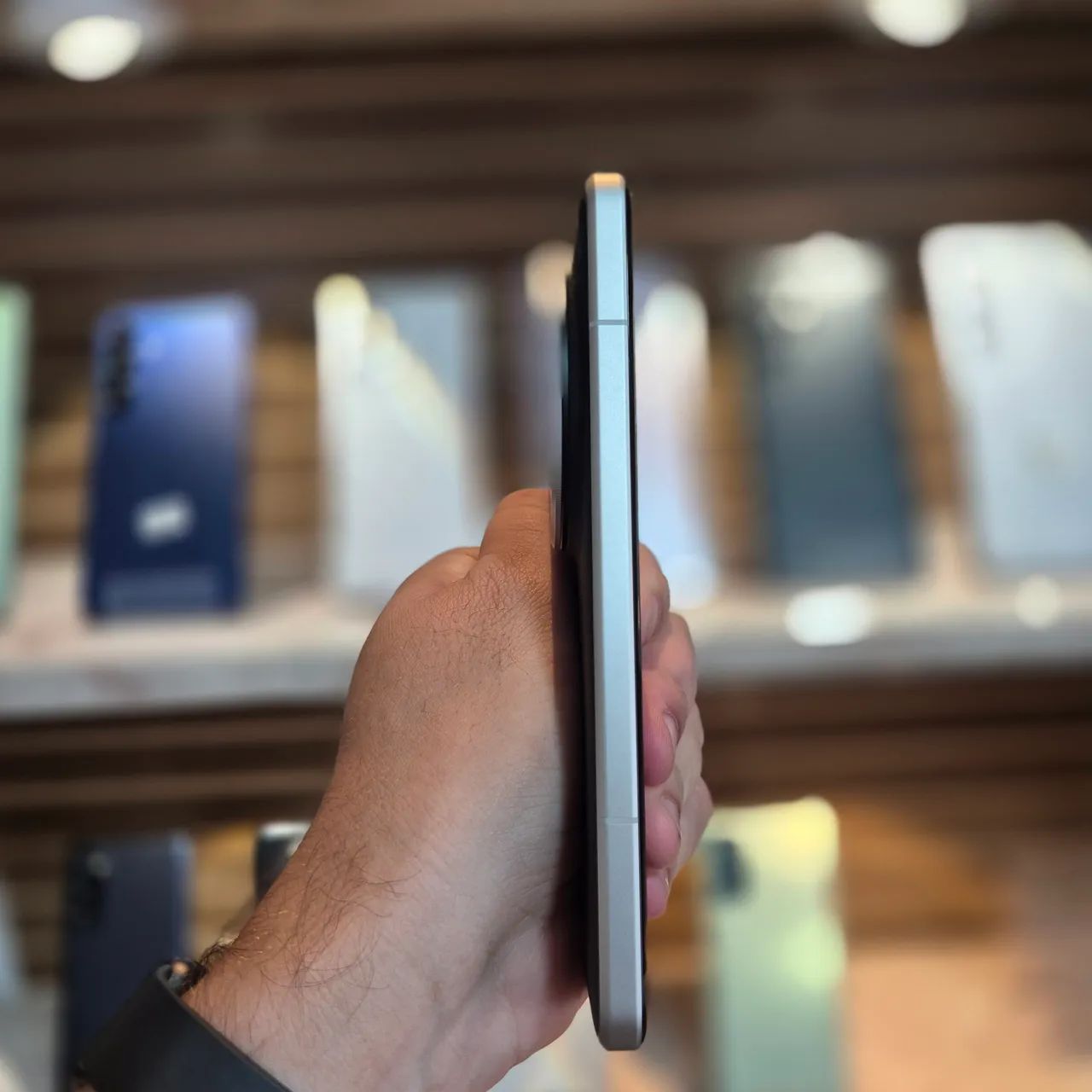 Xiaomi 15 Ultra, 512/16GB RAM, 1 semana de uso, cor silver chrome, c/ caixa e acessórios - Foto 6