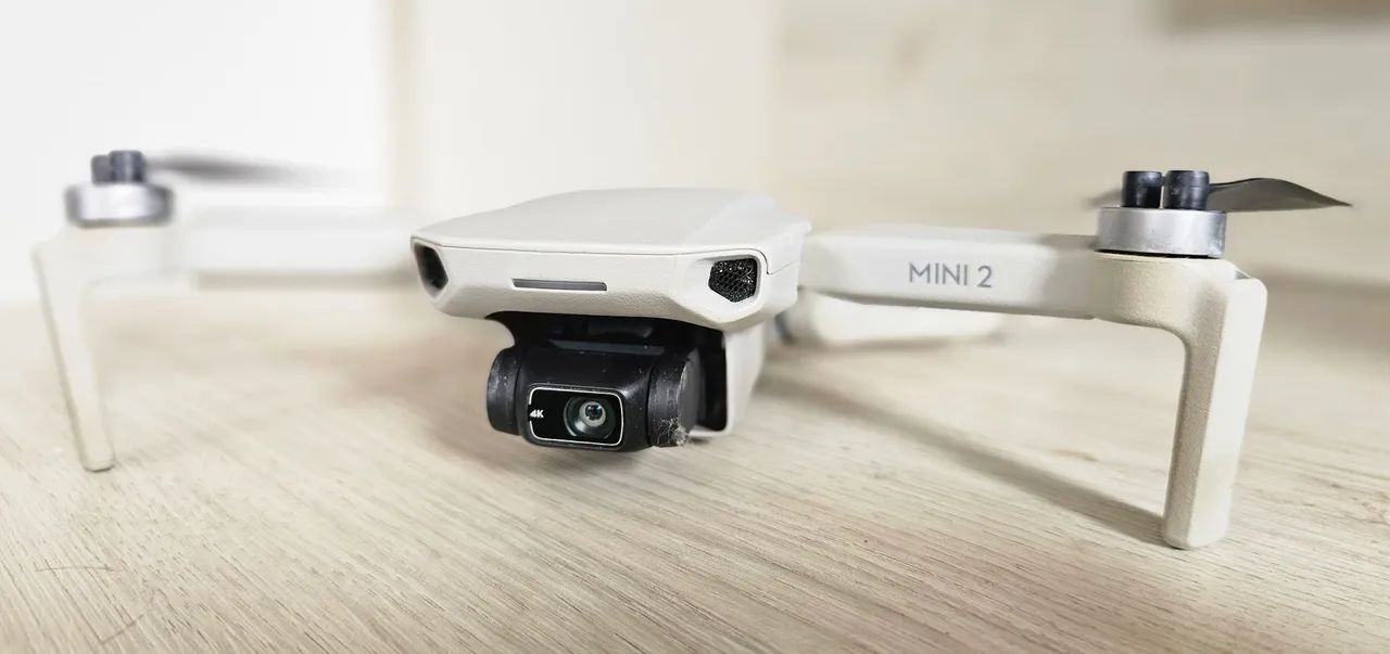 DJI Mini 2 Fly More Combo - Drone 4K | Impecável + Acessórios - R$ 2.700 - Foto 2