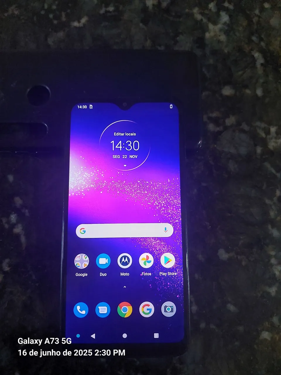 Vendo Motorola One Macro em perfeito estado de conservação.
