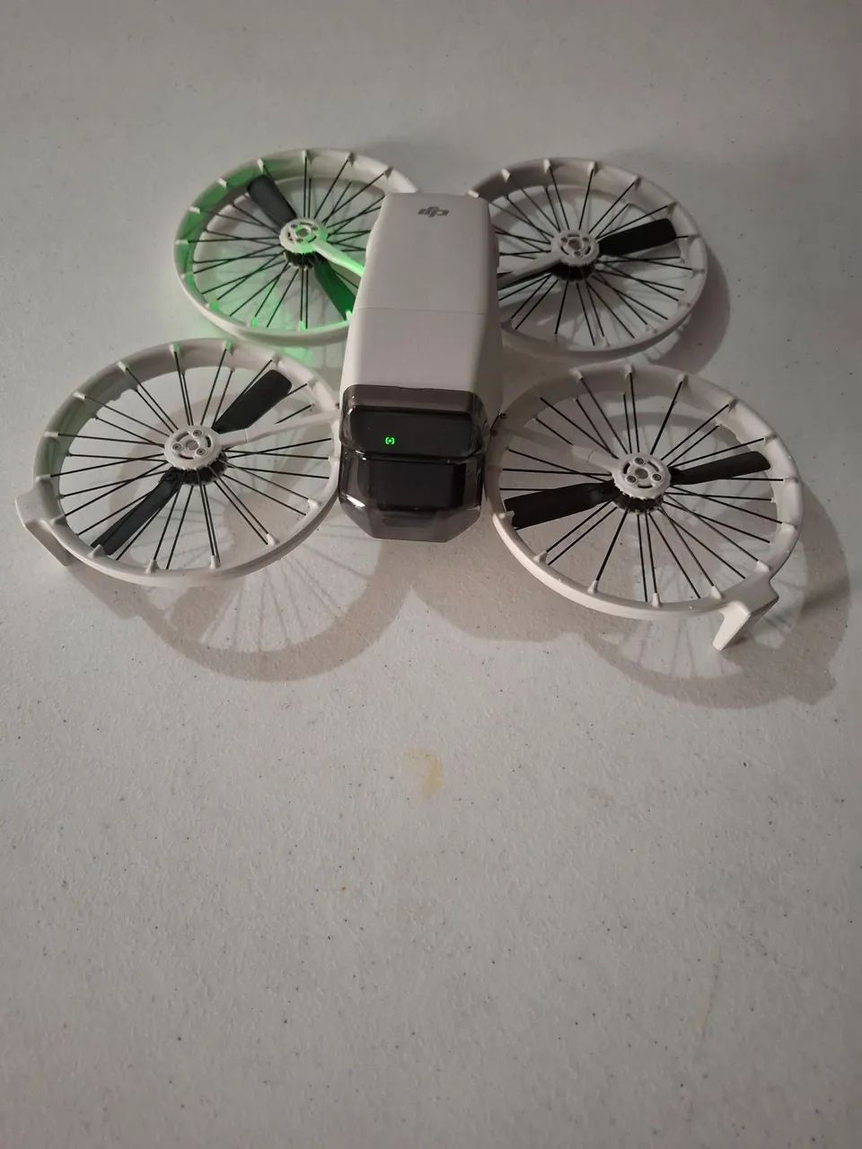 DJI FLIP - NOVO SEM USO